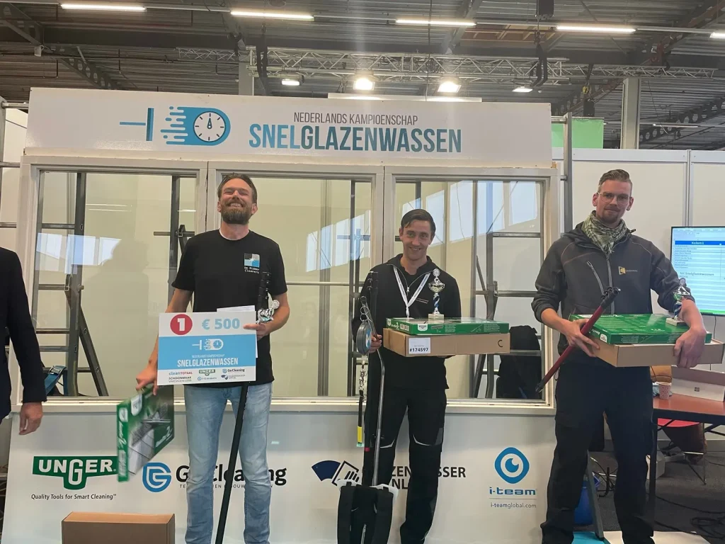 De Ridder Cleaners 1e Plaats NK Snelglazenwassen
